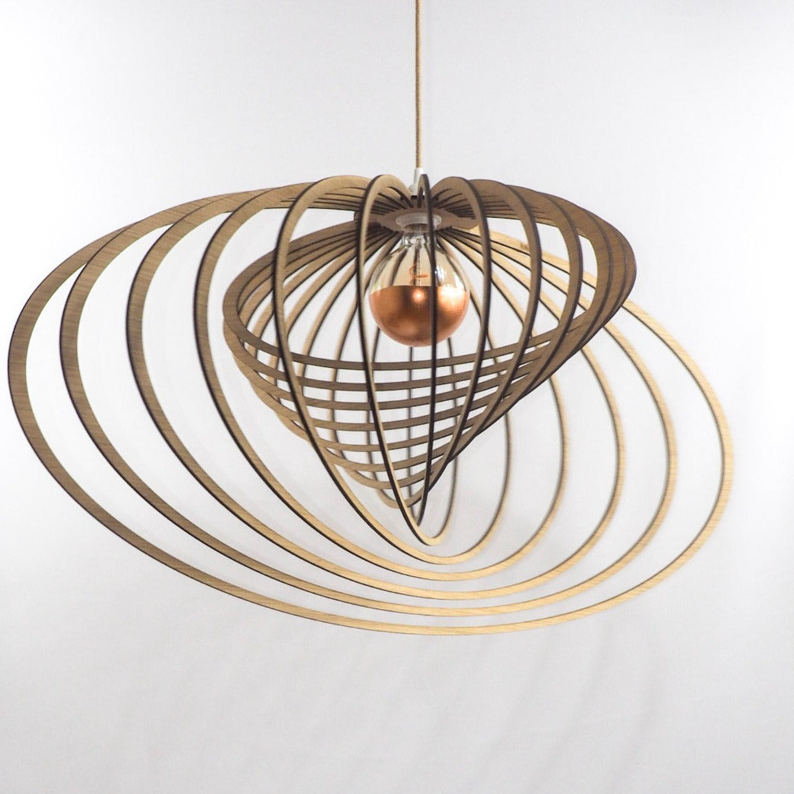 Large raw oak nashira