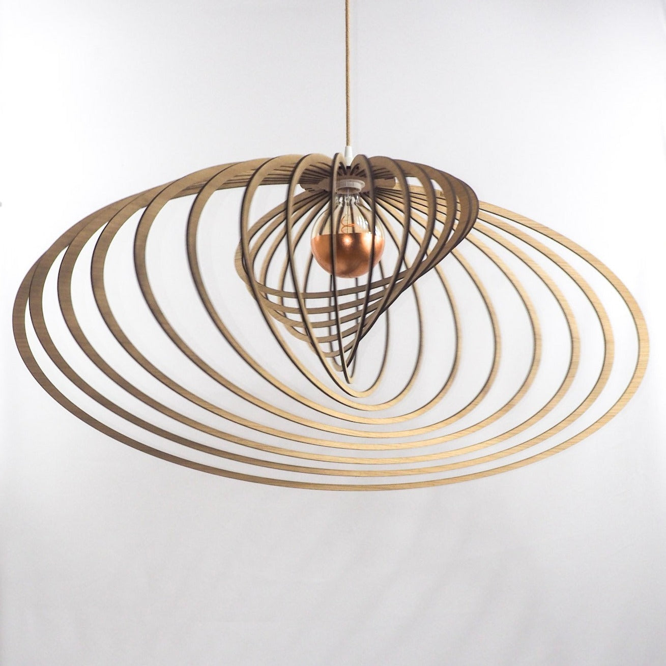 Large raw oak nashira