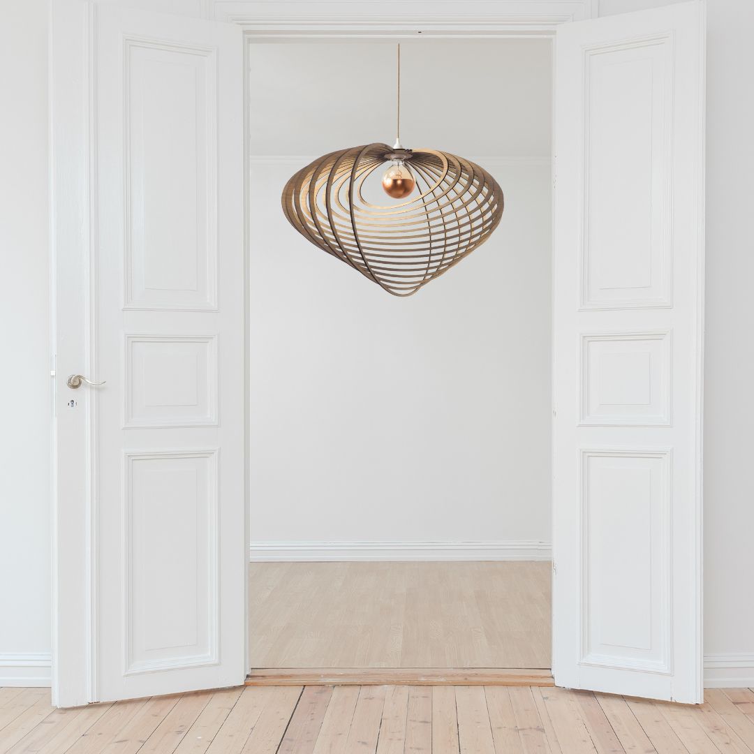 Large raw oak nashira